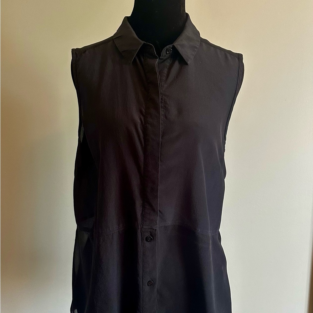 Trina Turk Black Sleeveless Blouse